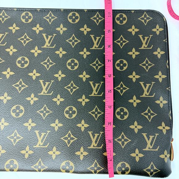 Louis Vuitton France Etui Voyage GM Pouch Monogram Laptop Document case Luxury - Picture 4 of 13